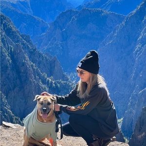 Meet your Posher, Allison